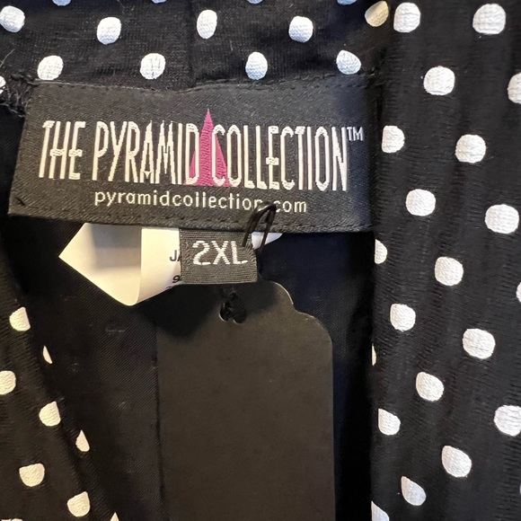 The Pyramid Collection NWOT dress 2xl - Picture 3 of 3